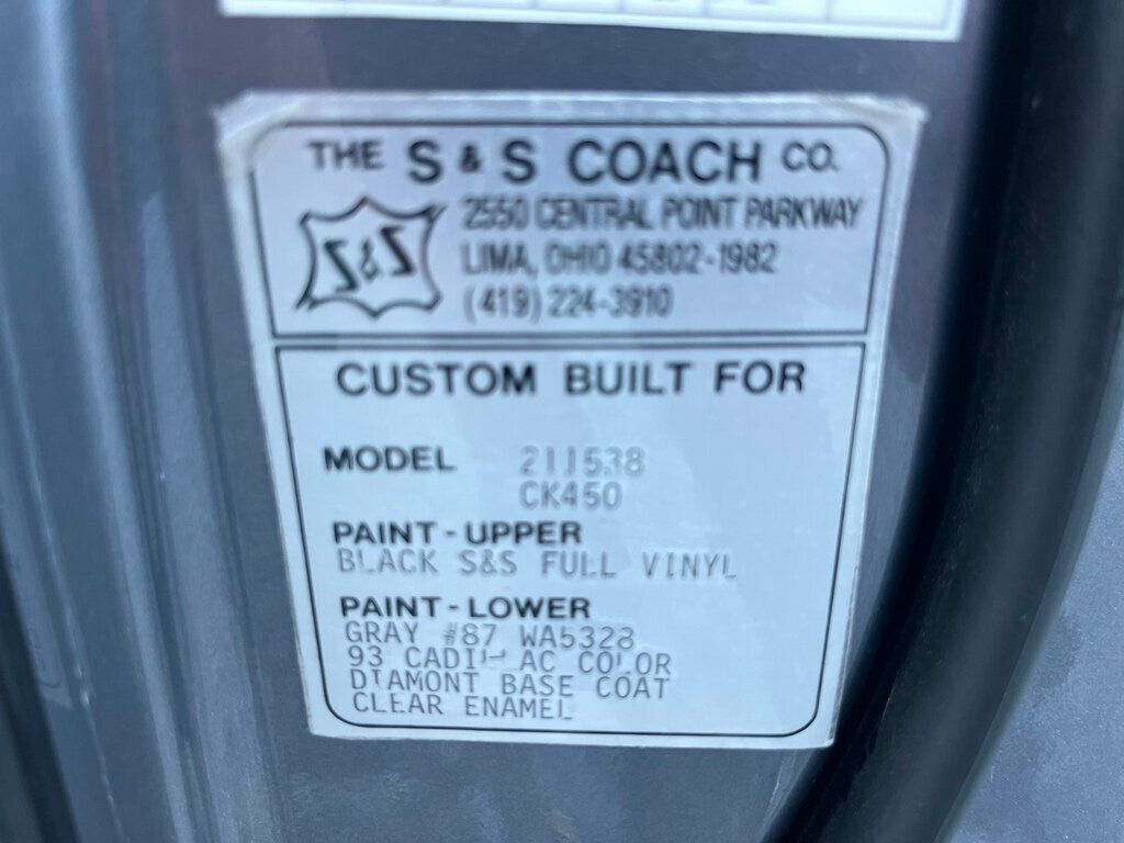 2001 Cadillac DeVille Hearse DeVille Sayers & Scovill Masterpiece Hearse - 22946128 - 46