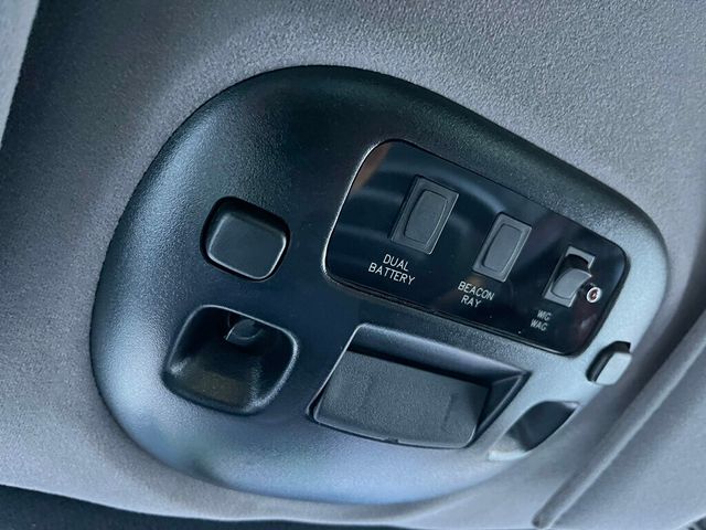 2001 Cadillac DeVille Hearse DeVille Sayers & Scovill Masterpiece Hearse - 22946128 - 50