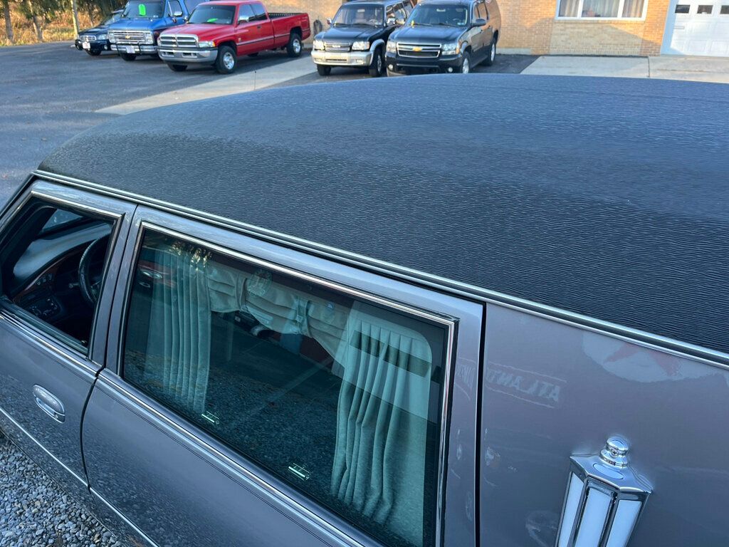 2001 Cadillac DeVille Hearse DeVille Sayers & Scovill Masterpiece Hearse - 22946128 - 5