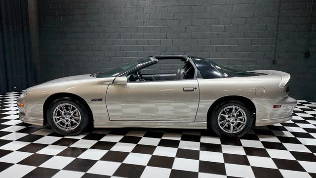 2001 Chevrolet Camaro 2dr Coupe Z28 - 22922676 - 9