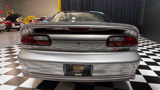 2001 Chevrolet Camaro 2dr Coupe Z28 - 22922676 - 15