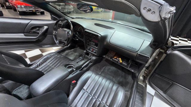 2001 Chevrolet Camaro 2dr Coupe Z28 - 22922676 - 84