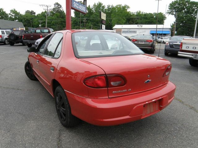 2001 Chevrolet Cavalier 4dr Sedan LS - 23020039 - 4
