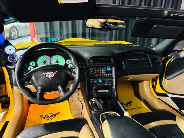 2001 Chevrolet Corvette 2dr Convertible - 22941967 - 19