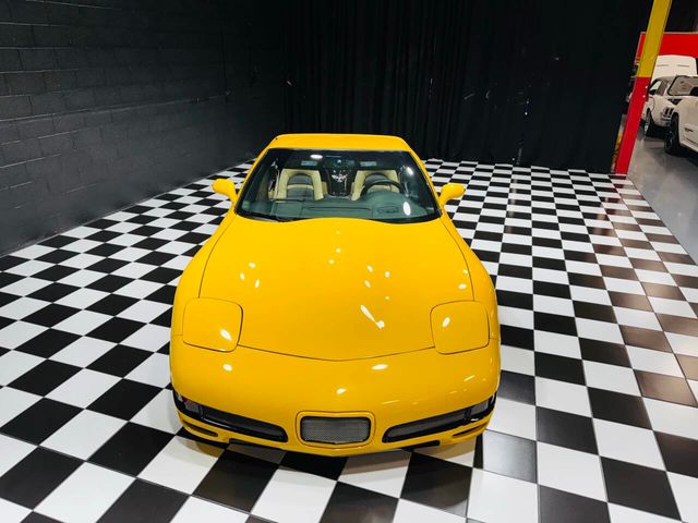 2001 Chevrolet Corvette 2dr Convertible - 22941967 - 29