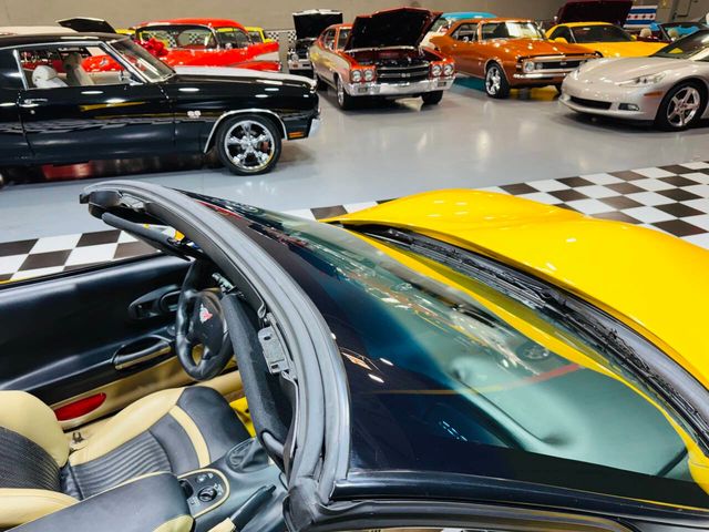 2001 Chevrolet Corvette 2dr Convertible - 22941967 - 46