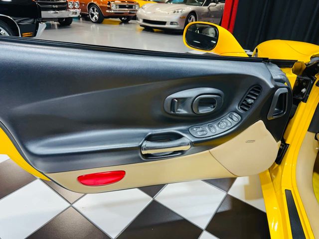 2001 Chevrolet Corvette 2dr Convertible - 22941967 - 72