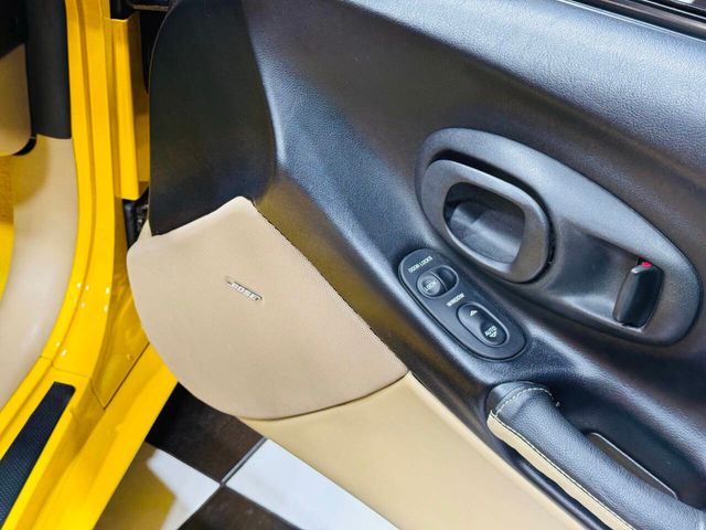 2001 Chevrolet Corvette 2dr Convertible - 22941967 - 81