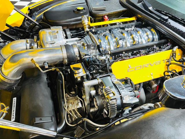 2001 Chevrolet Corvette 2dr Convertible - 22941967 - 92