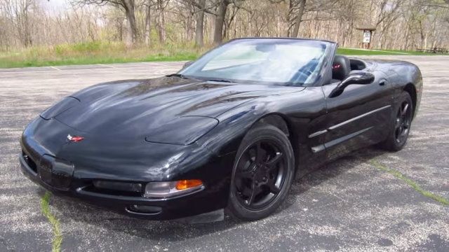 2001 Chevrolet Corvette 2dr Convertible - 23026718 - 0