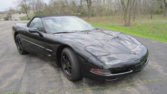 2001 Chevrolet Corvette 2dr Convertible - 23026718 - 16