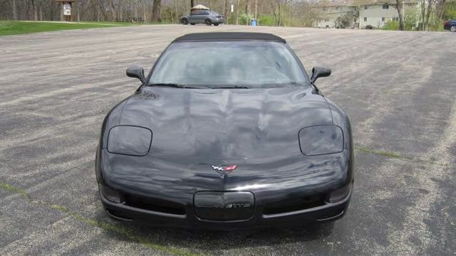2001 Chevrolet Corvette 2dr Convertible - 23026718 - 21