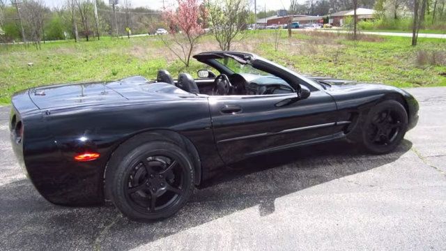 2001 Chevrolet Corvette 2dr Convertible - 23026718 - 3