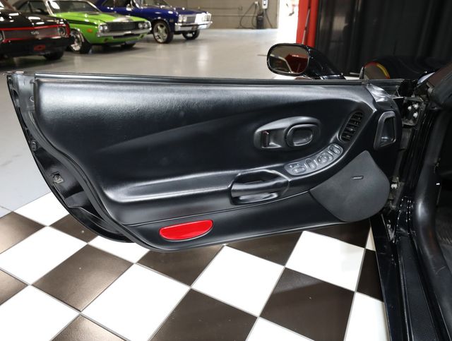 2001 Chevrolet Corvette 2dr Convertible - 23026718 - 47