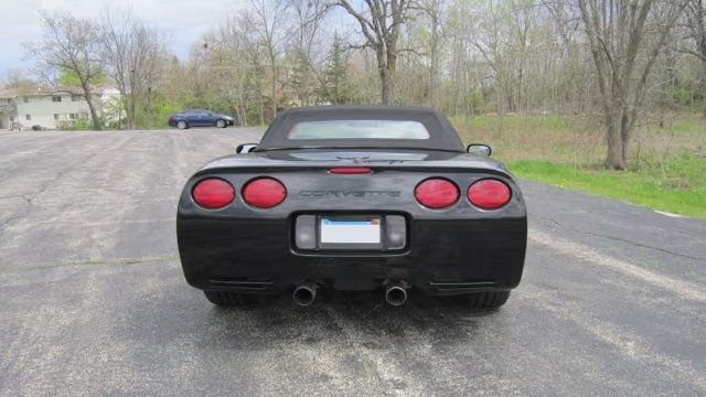 2001 Chevrolet Corvette 2dr Convertible - 23026718 - 5
