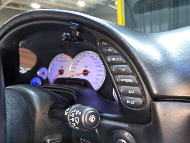 2001 Chevrolet Corvette 2dr Convertible - 23058562 - 97