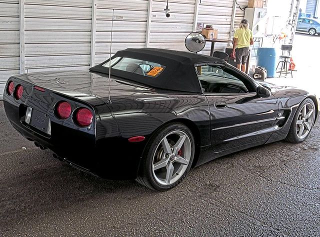 2001 Chevrolet Corvette 2dr Convertible - 23046070 - 1