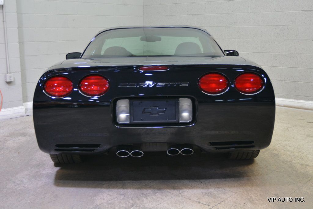 2001 Chevrolet Corvette 2dr Coupe - 22960730 - 24