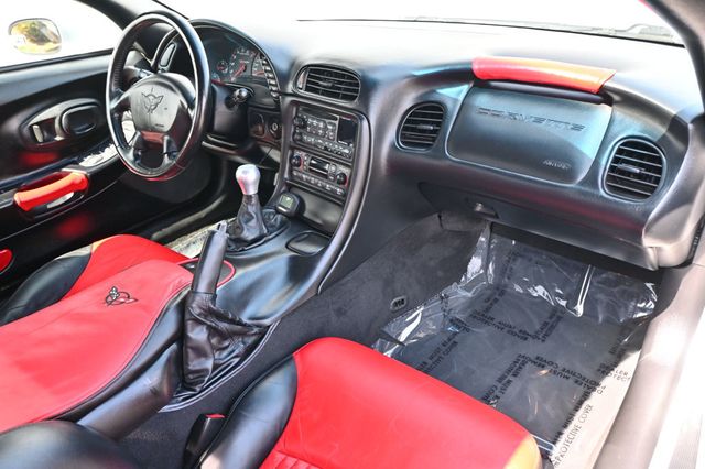 2001 Chevrolet Corvette 2dr Z06 Hardtop - 22838595 - 11