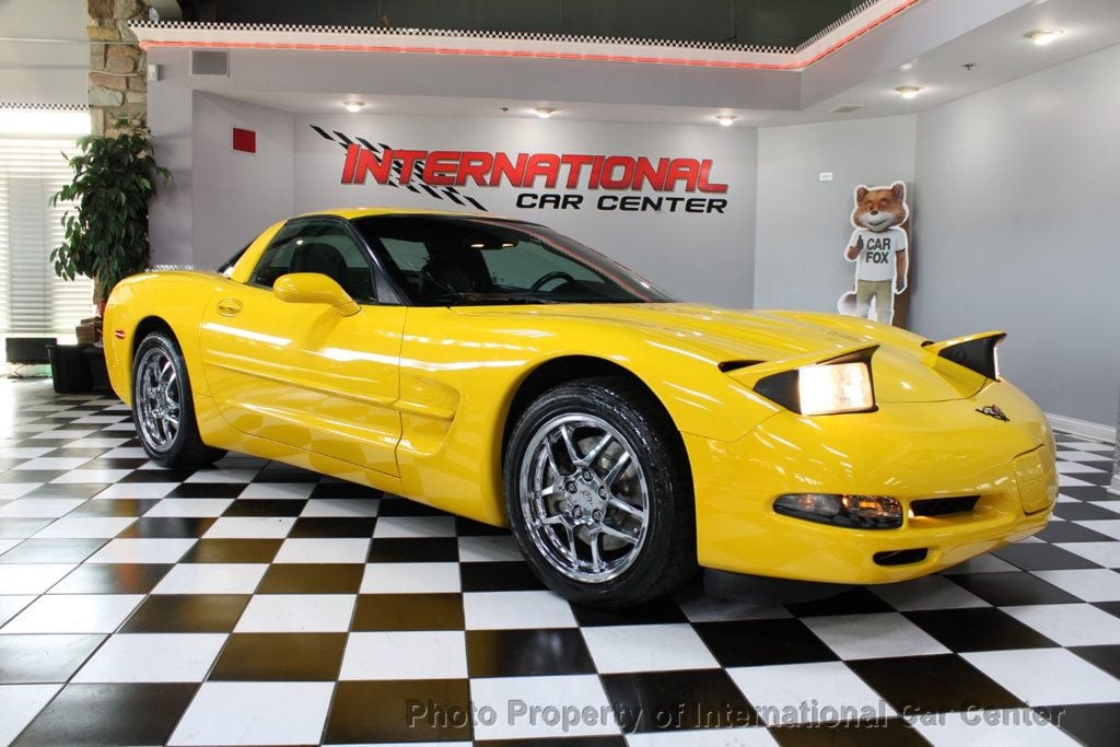 2001 Chevrolet Corvette Targa - Clean Carfax - Just serviced!  - 22532789 - 12