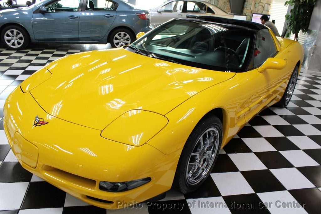 2001 Chevrolet Corvette Targa - Clean Carfax - Just serviced!  - 22532789 - 35