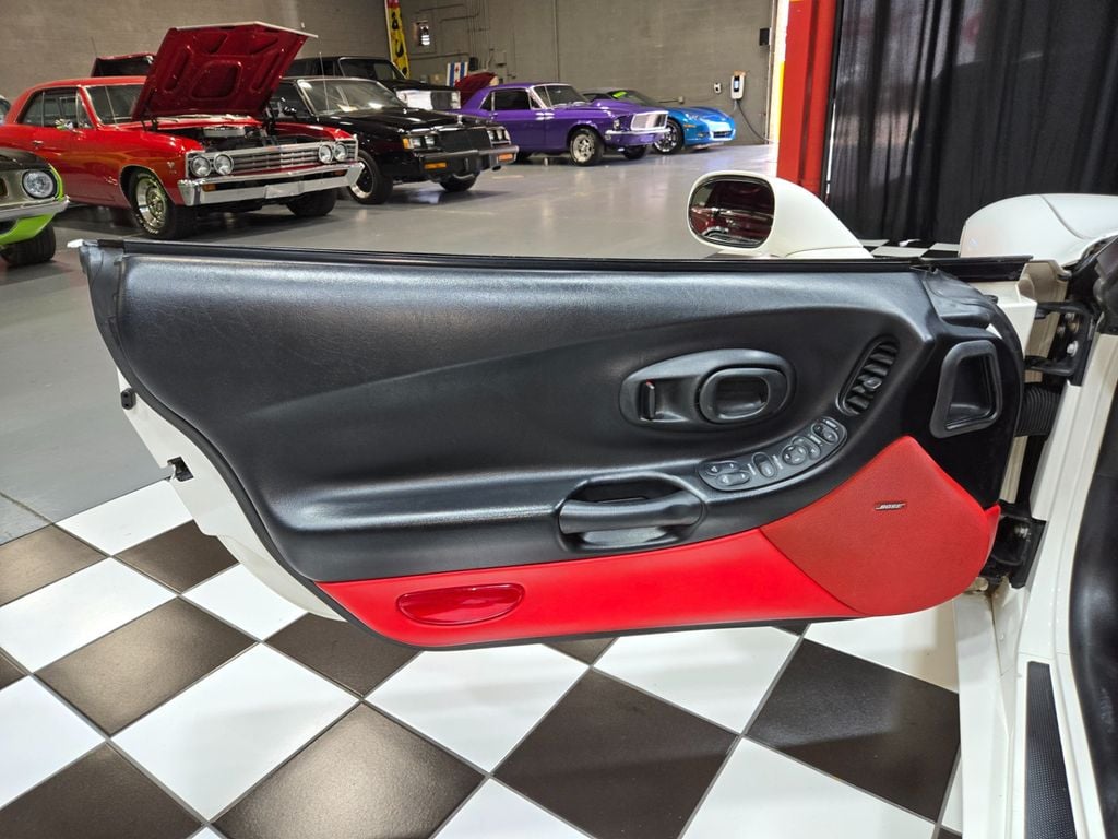 2001 Chevrolet Corvette Z06 Tribute - 23058562 - 83