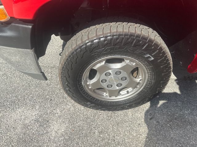 2001 Chevrolet Silverado 1500 LS - 23030799 - 14