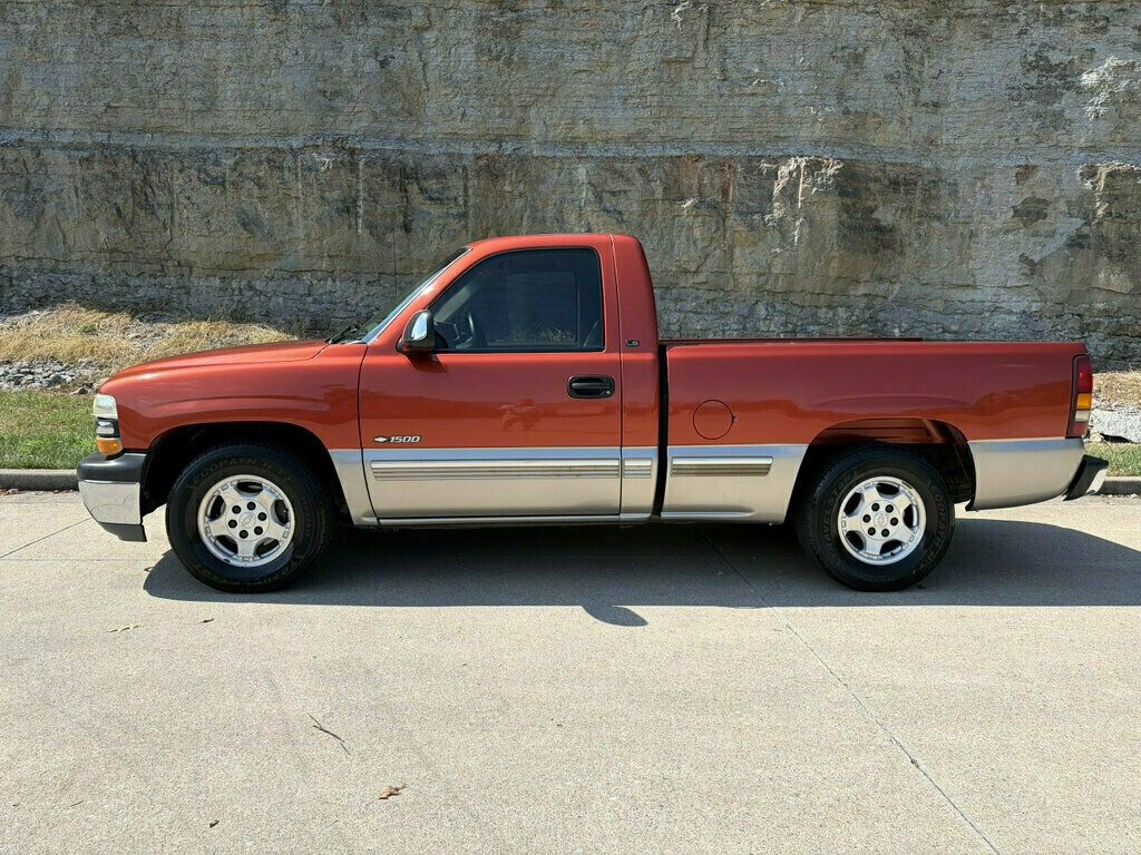 2001 Chevrolet Silverado 1500 Reg Cab 133.0" WB LS - 23079131 - 2