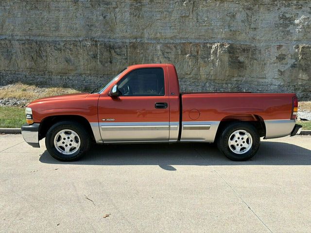 2001 Chevrolet Silverado 1500 Reg Cab 133.0" WB LS - 23079131 - 2