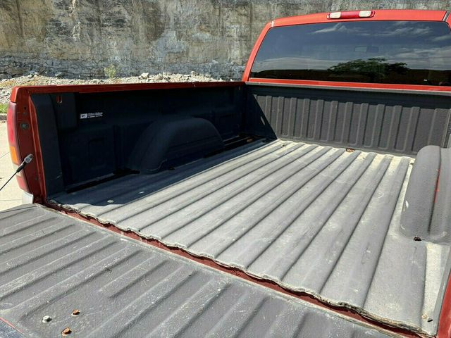 2001 Chevrolet Silverado 1500 Reg Cab 133.0" WB LS - 23079131 - 30