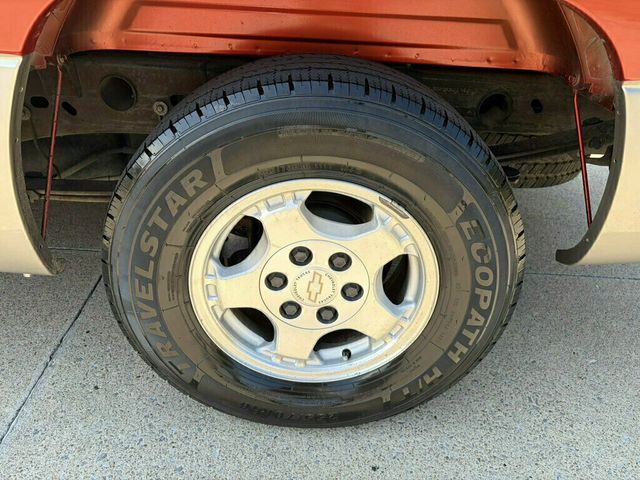 2001 Chevrolet Silverado 1500 Reg Cab 133.0" WB LS - 23079131 - 36