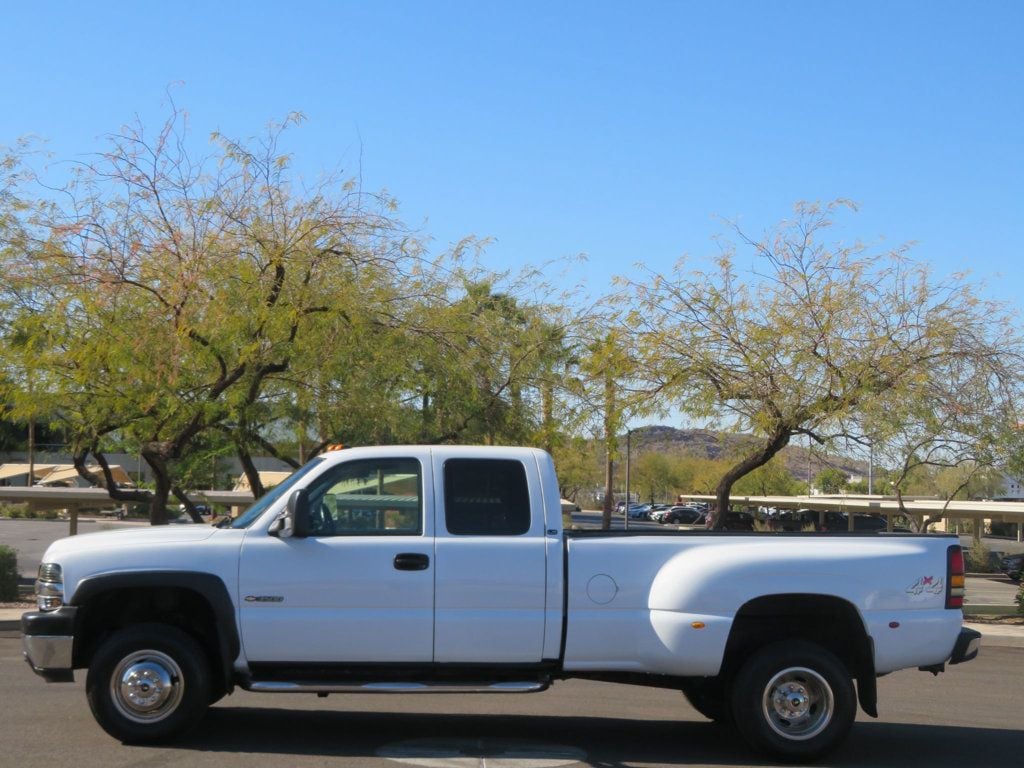 2001 Chevrolet Silverado 3500 4X4 ALLSION TRANNY 8.1 LITER EXTRA  CLEAN DUALY 3500 4X4  - 22743102 - 1