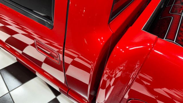 2001 Chevrolet S-10 LS 2dr Standard Cab 2WD SB - 22922678 - 36