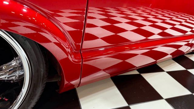 2001 Chevrolet S-10 LS 2dr Standard Cab 2WD SB - 22922678 - 53