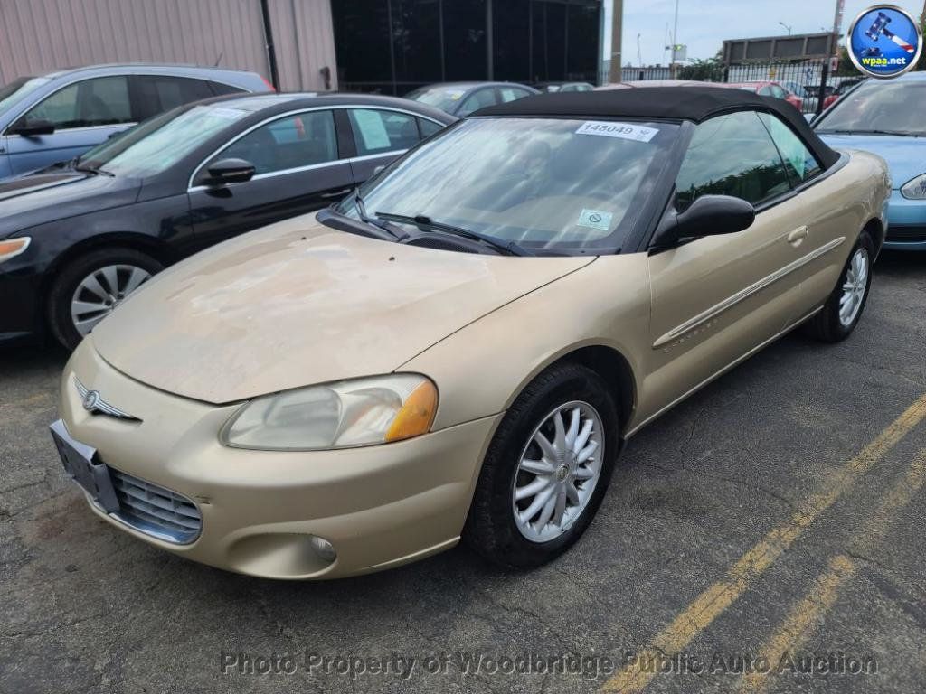 2001 Chrysler Sebring 2dr Convertible LXi - 23042590 | Video 1