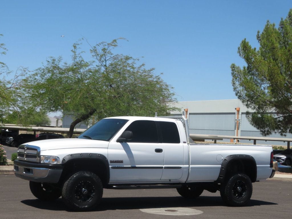 2001 Dodge Ram 2500 SLT EXTRA CLEAN 5.9 CUMMINS DIESEL 4X4 EXTENDED CAB 4X4 - 22902776 - 0