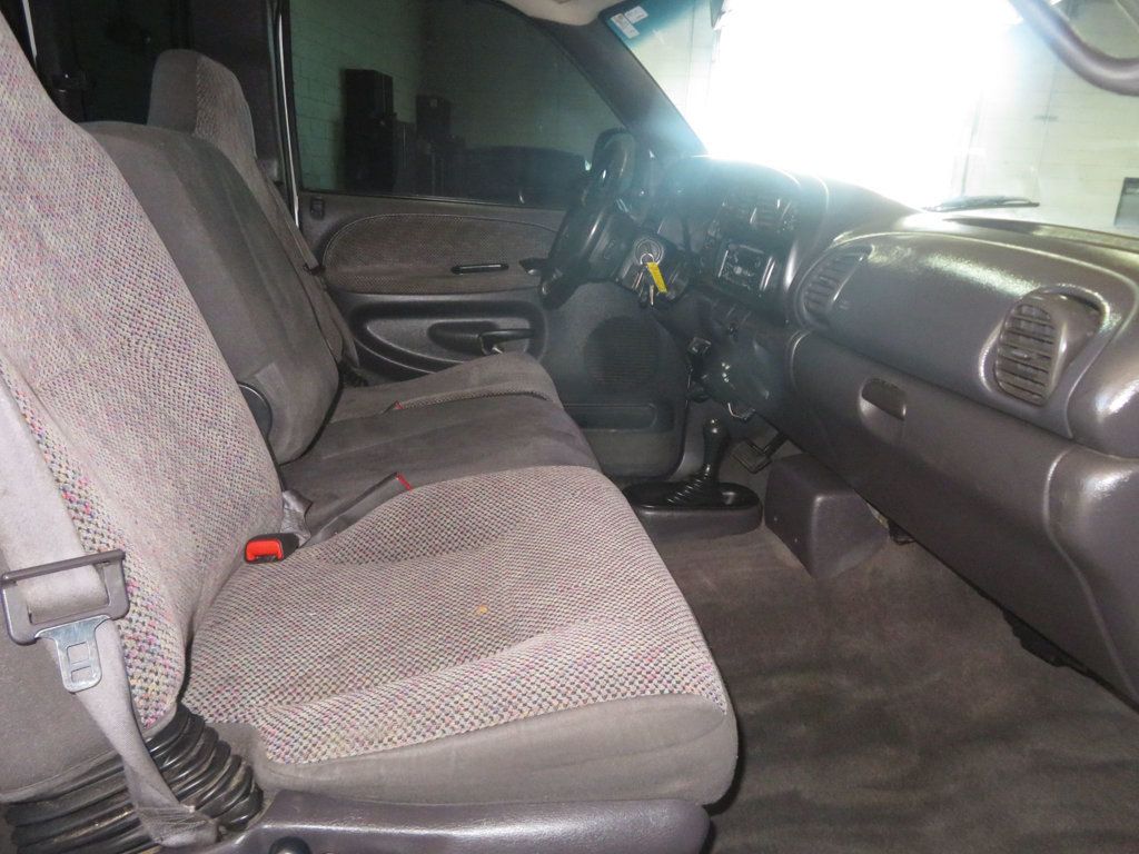 2001 Dodge Ram 2500 SLT EXTRA CLEAN 5.9 CUMMINS DIESEL 4X4 EXTENDED CAB 4X4 - 22902776 - 30