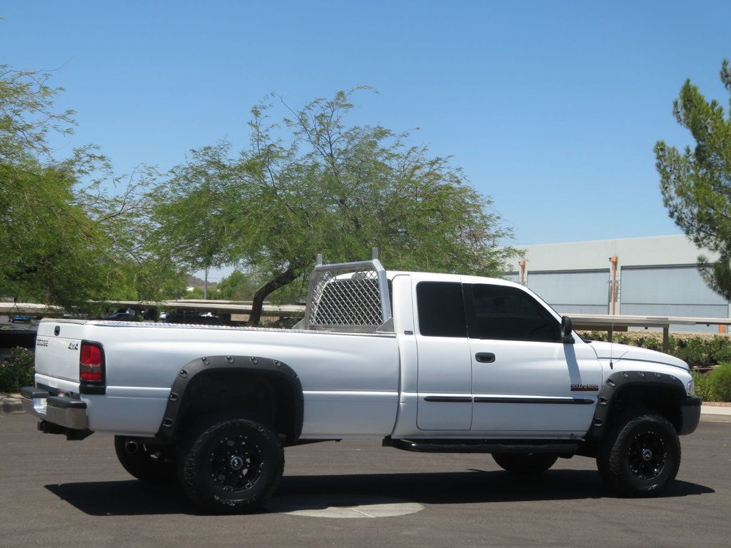 2001 Dodge Ram SLT photo 6