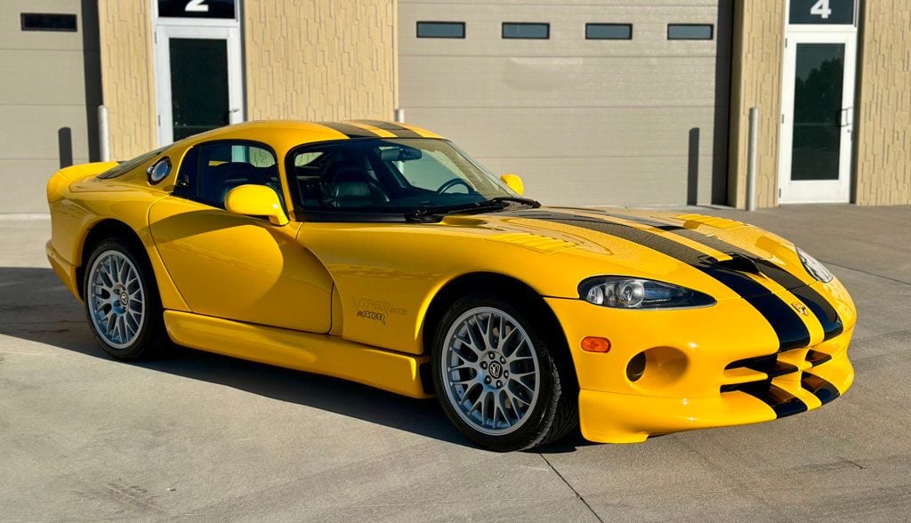 2001 Dodge Viper 2001 DODGE VIPER GTS ACR V10 COUPE - 22770071 - 3