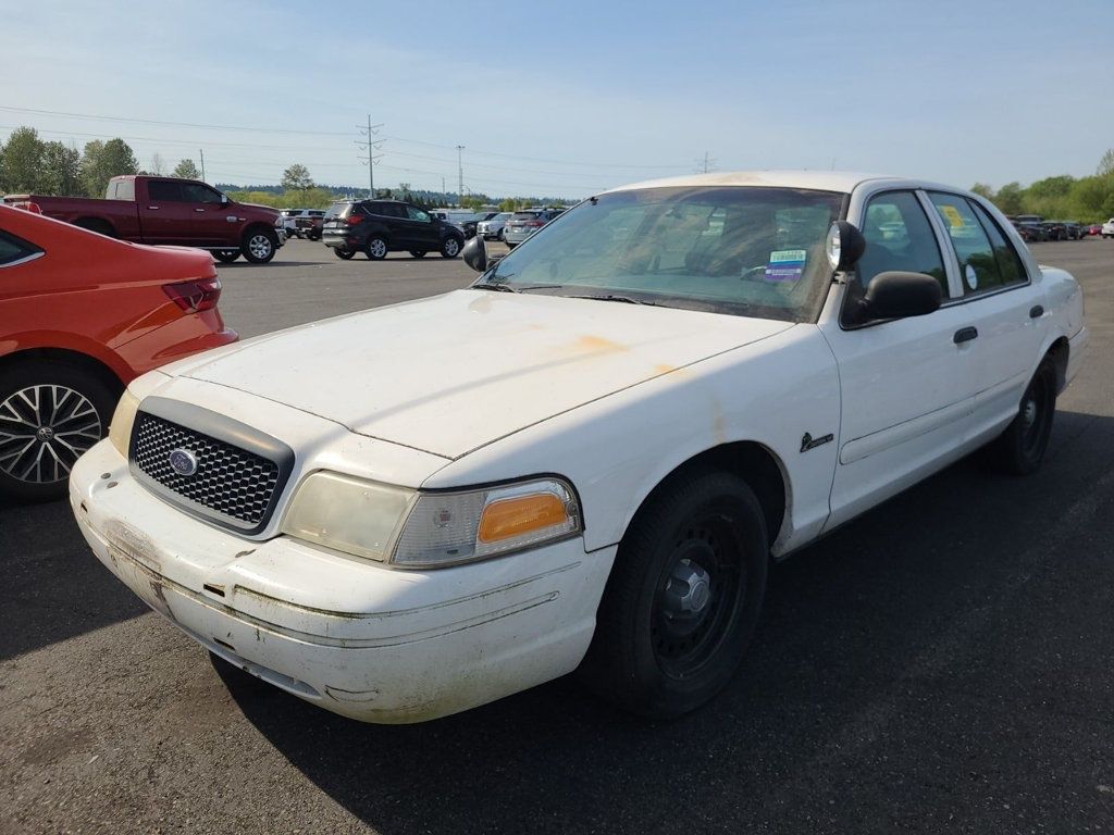 2001 Ford Crown Victoria 4dr Sedan - 22853923 - 0