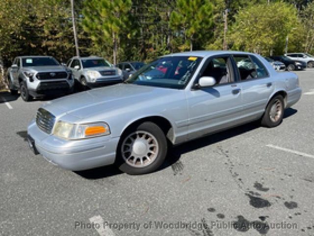 2001 Ford Crown Victoria 4dr Sedan LX - 22935257 - 0