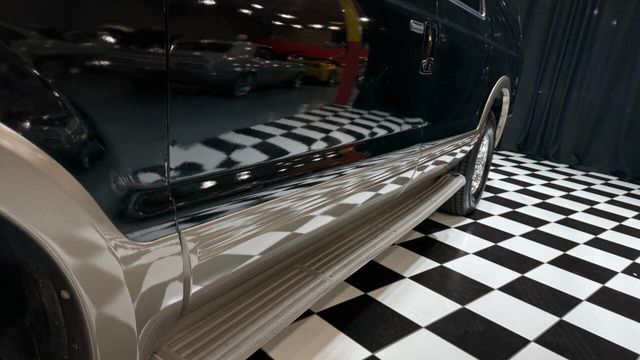 2001 Ford Excursion 137" WB Limited - 22957528 - 36