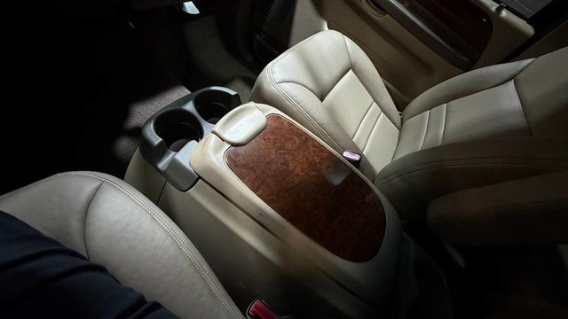 2001 Ford Excursion 137" WB Limited - 22957528 - 44