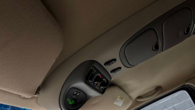 2001 Ford Excursion 137" WB Limited - 22957528 - 50