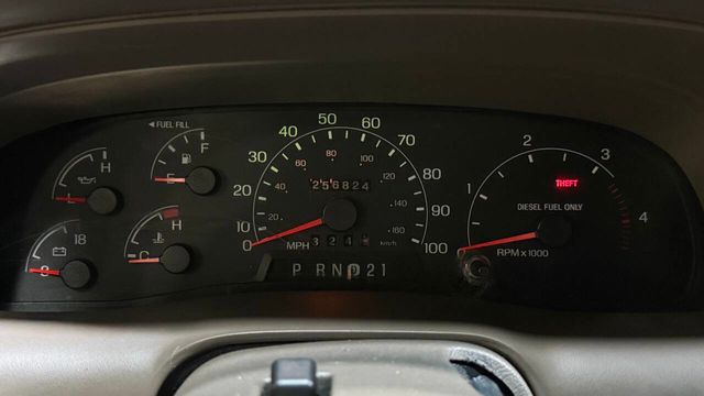 2001 Ford Excursion 137" WB Limited - 22957528 - 57