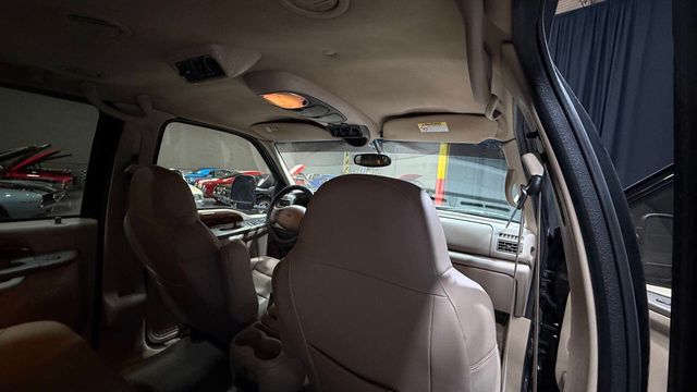 2001 Ford Excursion 137" WB Limited - 22957528 - 85