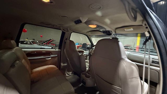 2001 Ford Excursion 137" WB Limited - 22957528 - 89