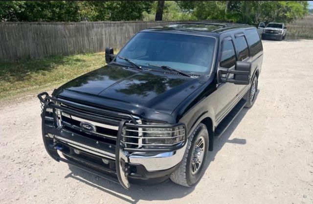 2001 Ford Excursion 137" WB Limited - 23021437 - 0