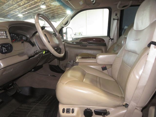 2001 Ford Excursion 2001 EXTRA CLEAN LIMITED EXCURSION 4X4 LIFTED LOW MILES FOR 2001 - 22937660 - 17