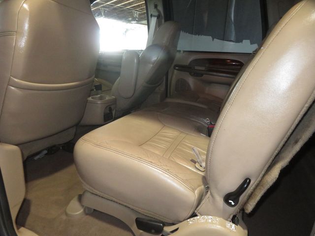 2001 Ford Excursion 2001 EXTRA CLEAN LIMITED EXCURSION 4X4 LIFTED LOW MILES FOR 2001 - 22937660 - 23